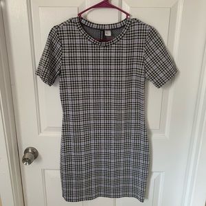 Black, grey, purple Houndstooth dress